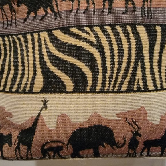 Jade Safari Tapestry Tote Bag - Picture 3 of 7